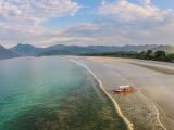 Keindahan Pantai di Lombok blog reservasi com